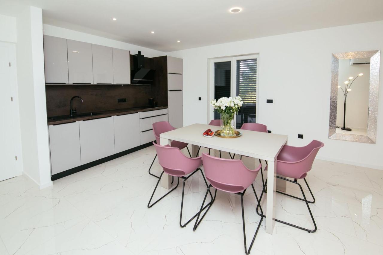 פאקוסטאן Didixi Apartments מראה חיצוני תמונה
